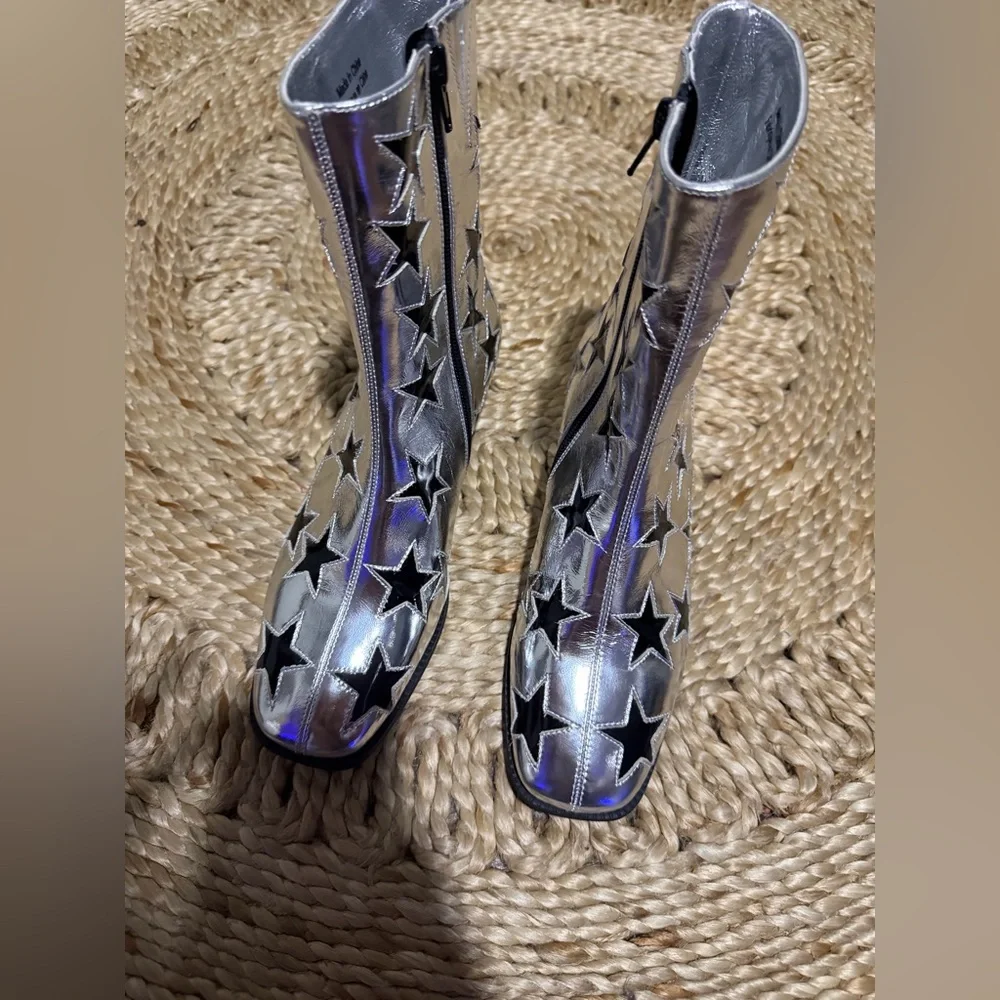 New Jeffrey Campbell On
Mars Bootie silver star western cowgirl Bowie spring - Picture 4 of 8